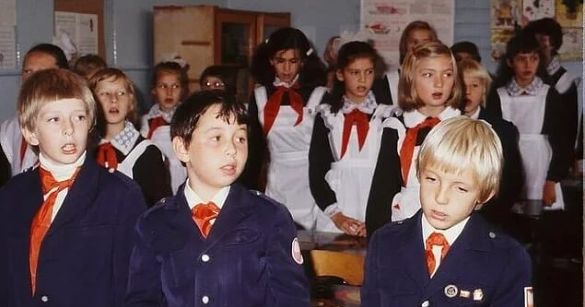 Тест о жизни в СССР: Сможете ли вы набрать 8/8, или все уже давно забыто и поросло мхом?