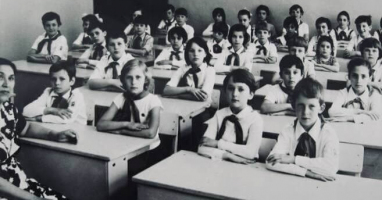 Тест для выросших в СССР: сможете ли Вы ответить на 10 вопросов про советскую школу?