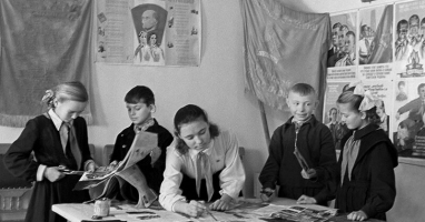 Тест для выросших в СССР: сможете ли Вы ответить на 10 вопросов про советскую школу?